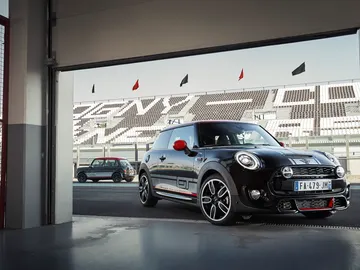 MINI Cooper S GT Edition: un tributo, limitado y exclusivo, al MINI 1275 GT de 1969 MINI Cooper S GT Edition: un tributo, limitado y exclusivo, al MINI 1275 GT de 1969