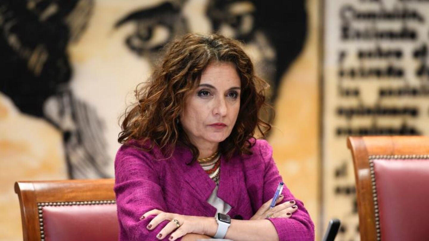 La ministra de Hacienda, Mar&iacute;a Jes&uacute;s Montero