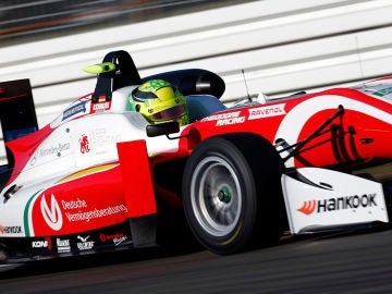 MIck Schumacher, en su monoplaza MIck Schumacher, en su monoplaza