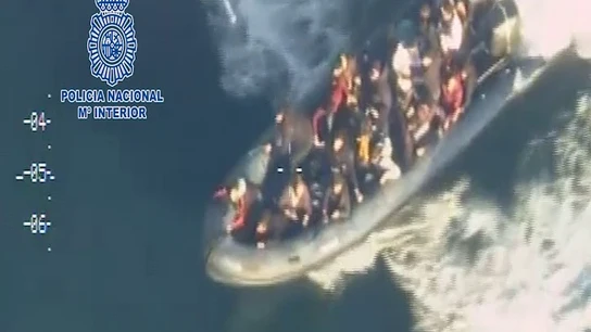 Trasladado de inmigrantes en una narcolancha Trasladado de inmigrantes en una narcolancha