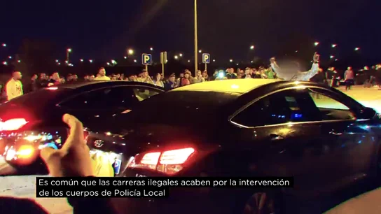 Algunos se la juegan a cambio de algo de adrenalina: así son las carreras clandestinas donde se apuesta todo por algo de gloria Algunos se la juegan a cambio de algo de adrenalina: así son las carreras clandestinas donde se apuesta todo por algo de gloria