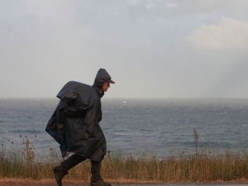 Noticias Fin de Semana (14-10-18) Los restos de Leslie dejarán intensas lluvias en toda Cataluña, Aragón y Baleares hasta la mañana de este lunes Noticias Fin de Semana (14-10-18) Los restos de Leslie dejarán intensas lluvias en toda Cataluña, Aragón y Baleares hasta la mañana de este lunes