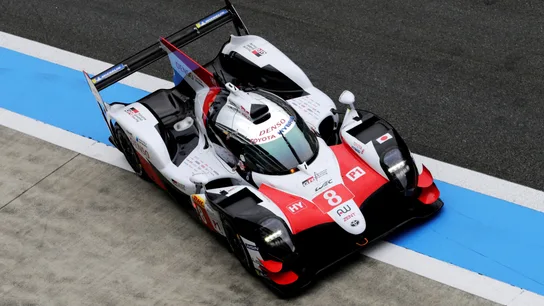 El Toyota número 8 de Fernando Alonso El Toyota número 8 de Fernando Alonso