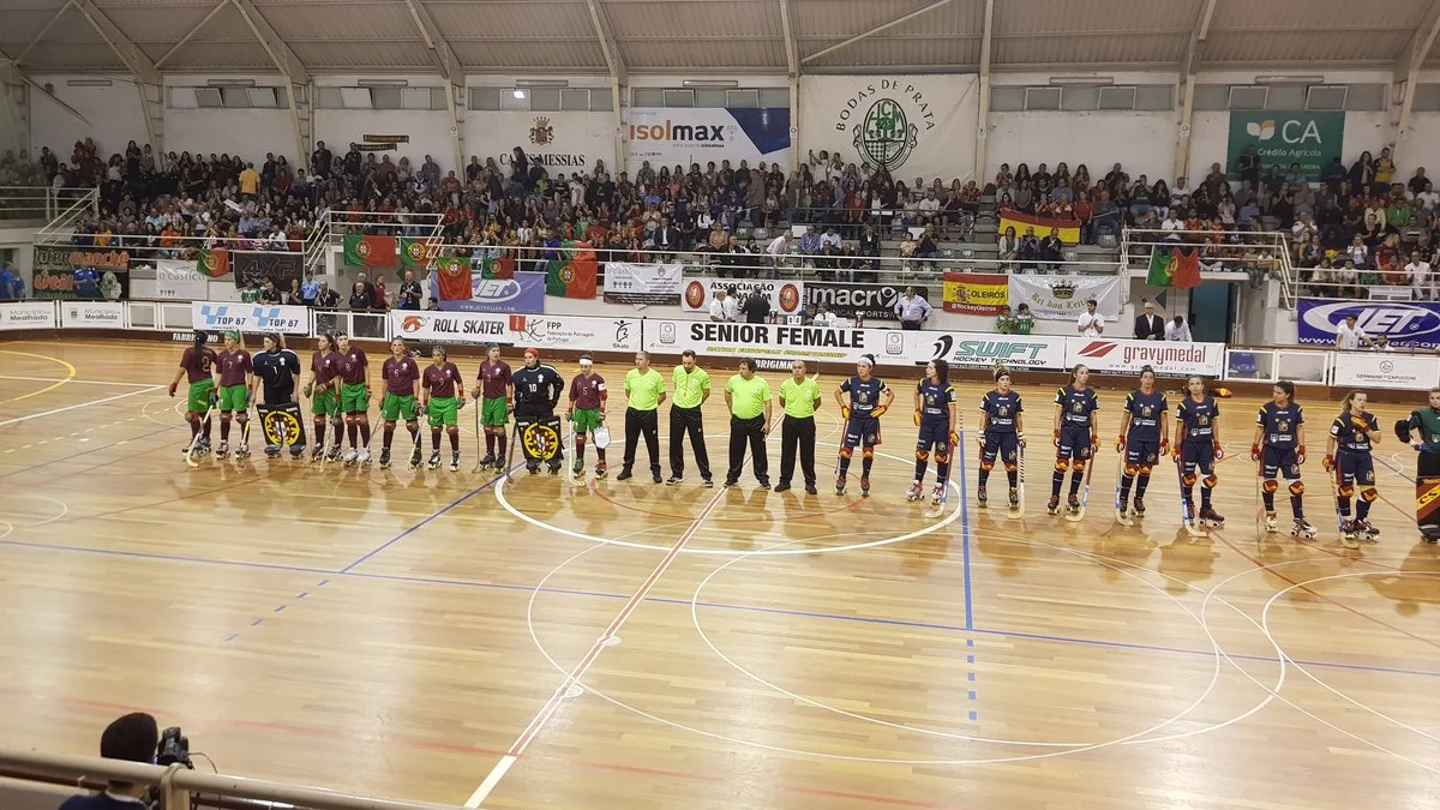 La selección española de hockey femeino se prepara para el partido La selección española de hockey femeino se prepara para el partido