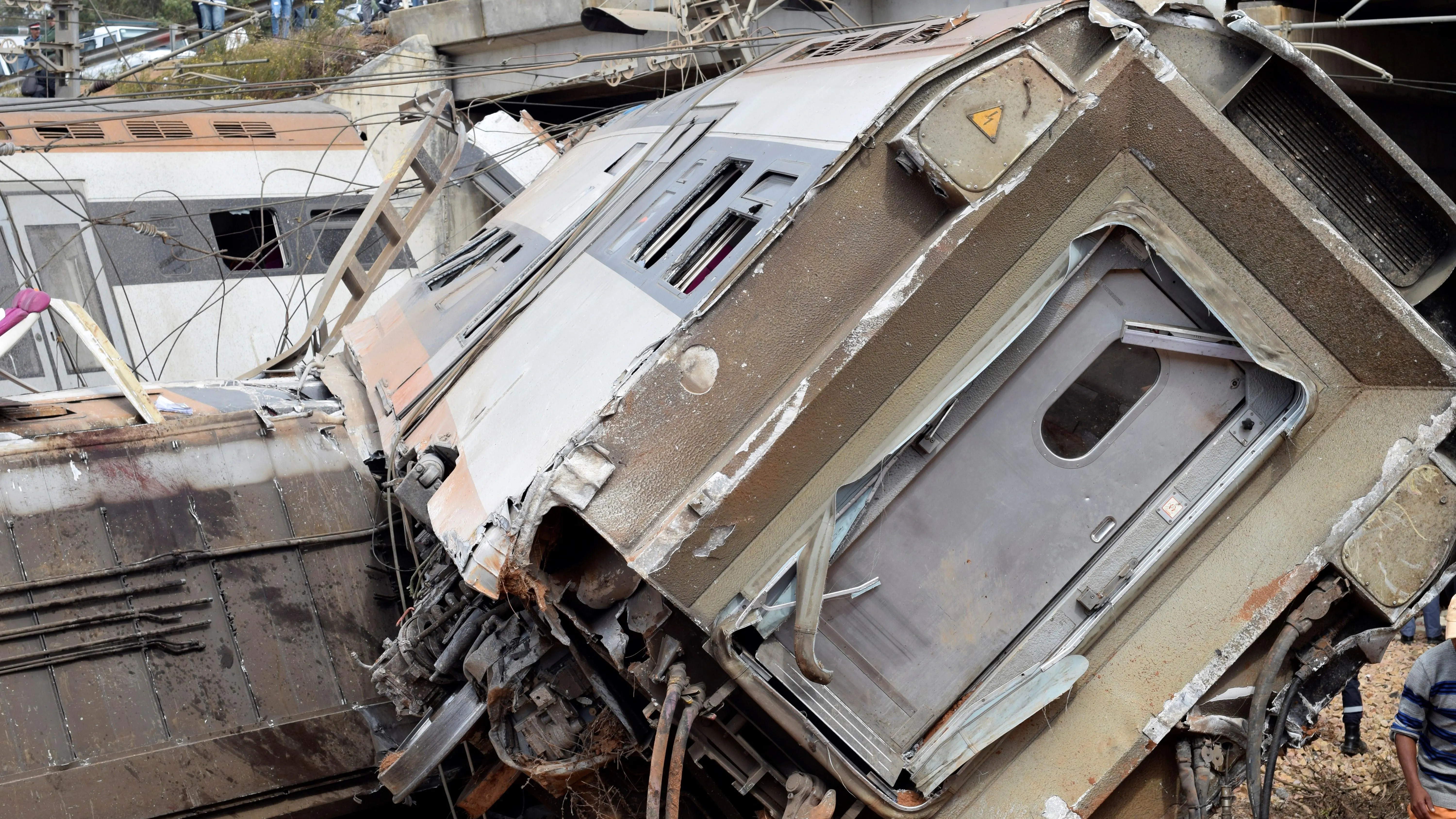 Imagen del tren descarrilado en Marruecos