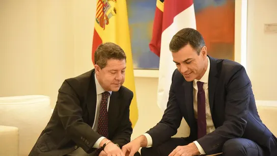 Pedro Sánchez y García-Page en una imagen de archivo Pedro Sánchez y García-Page en una imagen de archivo