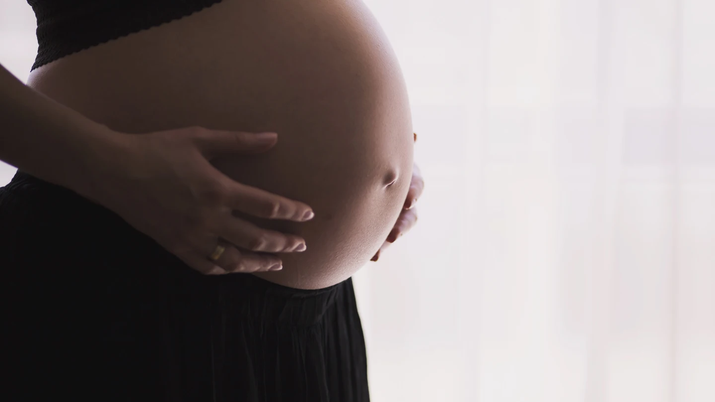 Musicoterapia como metodo para reducir la ansiedad en embarazadas Musicoterapia como metodo para reducir la ansiedad en embarazadas