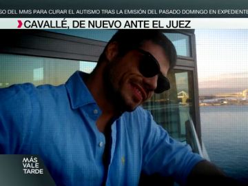 Estafas por Internet y robos en pequeños comercios: las causas judiciales se le acumulan a Albert Cavallé Estafas por Internet y robos en pequeños comercios: las causas judiciales se le acumulan a Albert Cavallé