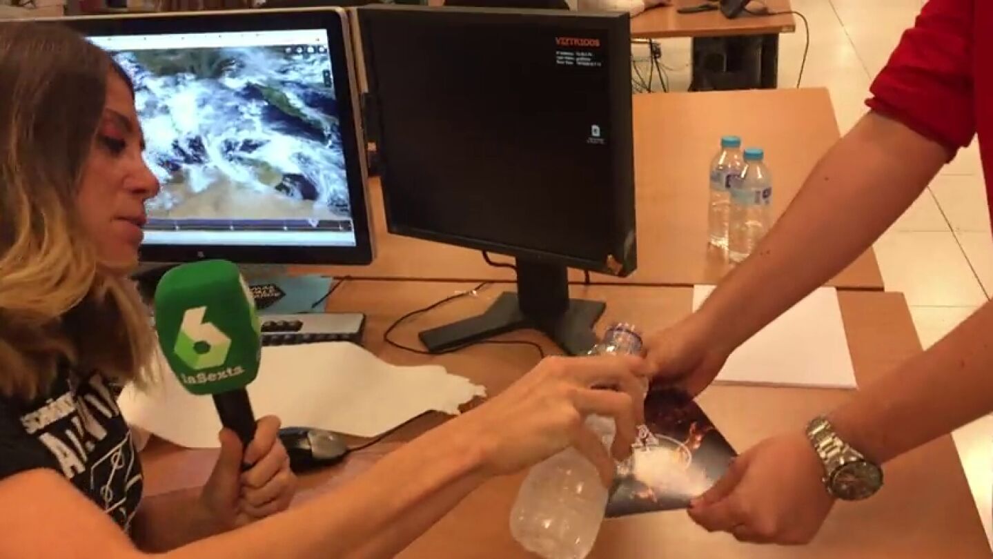 Isabel Zubiaurre explica con un sencillo experimento por qu&eacute; no es gota fr&iacute;a lo que ocurrir&aacute; en la Comunidad Valenciana
