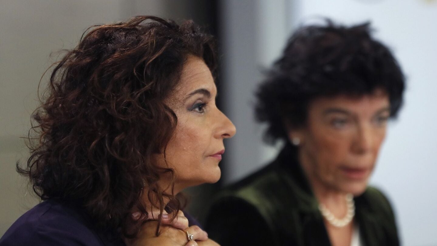 La ministra Mar&iacute;a Jes&uacute;s Montero