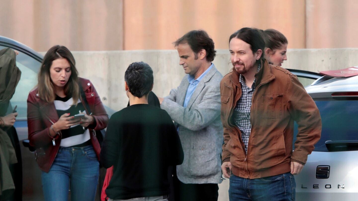 Pablo Iglesias a su llegada a la prisi&oacute;n de Llenoders