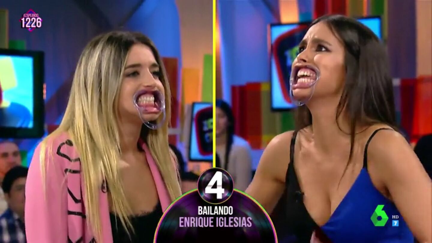 Cristina Pedroche y Mimi juntas en el juego de 'Bocas locas': "Con algunas canciones no hab&iacute;a ni nacido"