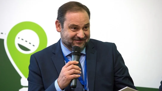 José Luis Ábalos, ante los medios José Luis Ábalos, ante los medios