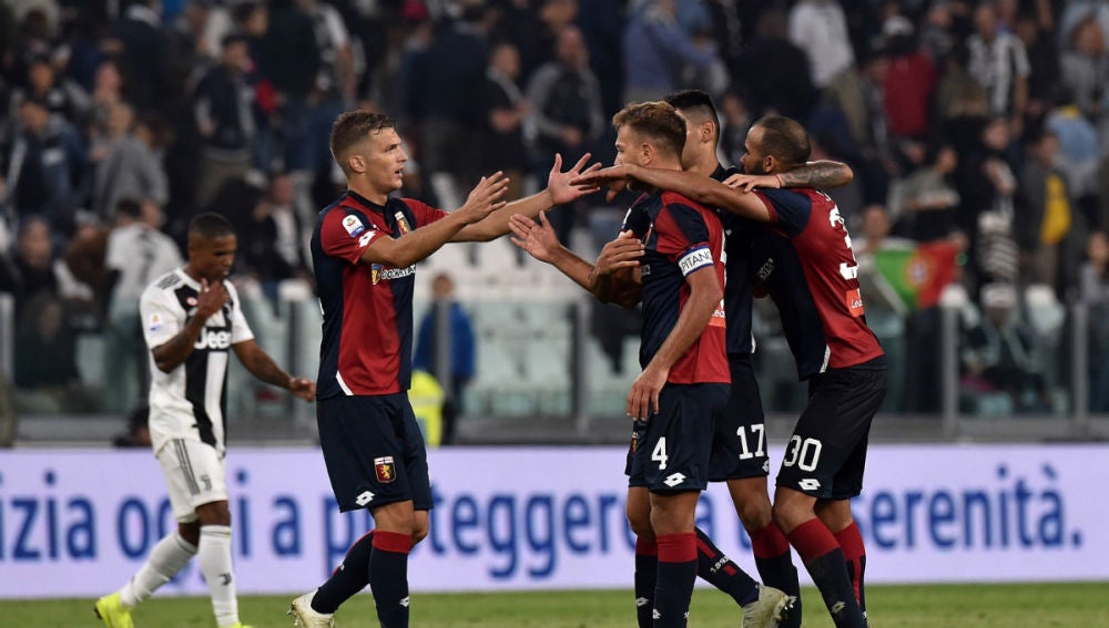 El Génova celebra un gol ante la Juventus
