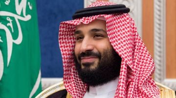 Fotografía cedida por el Palacio Real Saudí que muestra al príncipe heredero saudí, Mohamed bin Salman