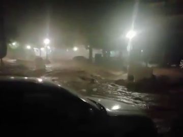 El municipio malagueño de Campillos pide colaboración a quienes tengan tractores para que ayuden en las incidencias provocadas por las fuertes lluvias El municipio malagueño de Campillos pide colaboración a quienes tengan tractores para que ayuden en las incidencias provocadas por las fuertes lluvias