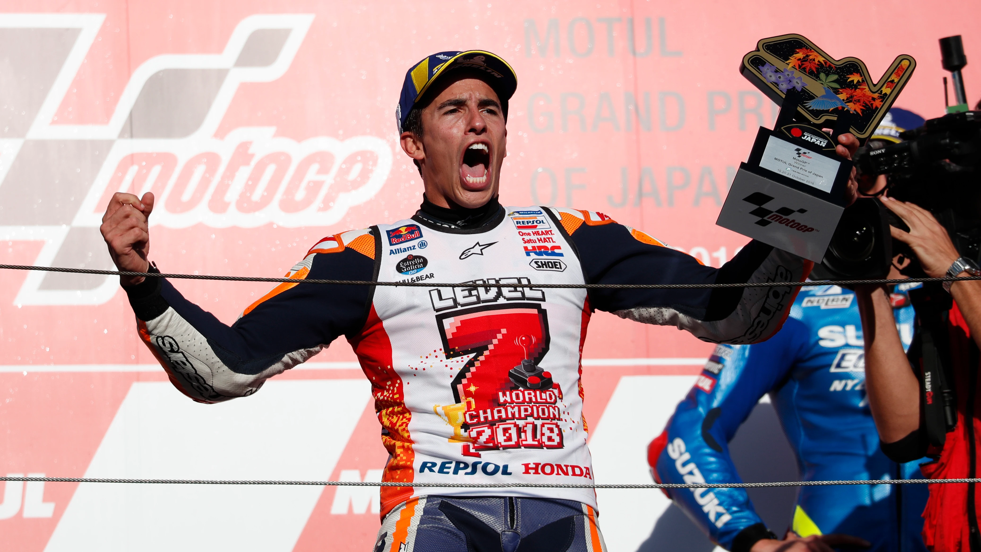 Marc Márquez, exultante tras ganar su séptimo mundial