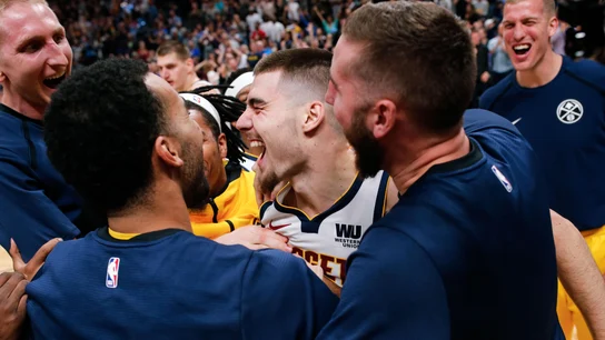 Juancho Hernangómez celebra la victoria de los Nuggets Juancho Hernangómez celebra la victoria de los Nuggets