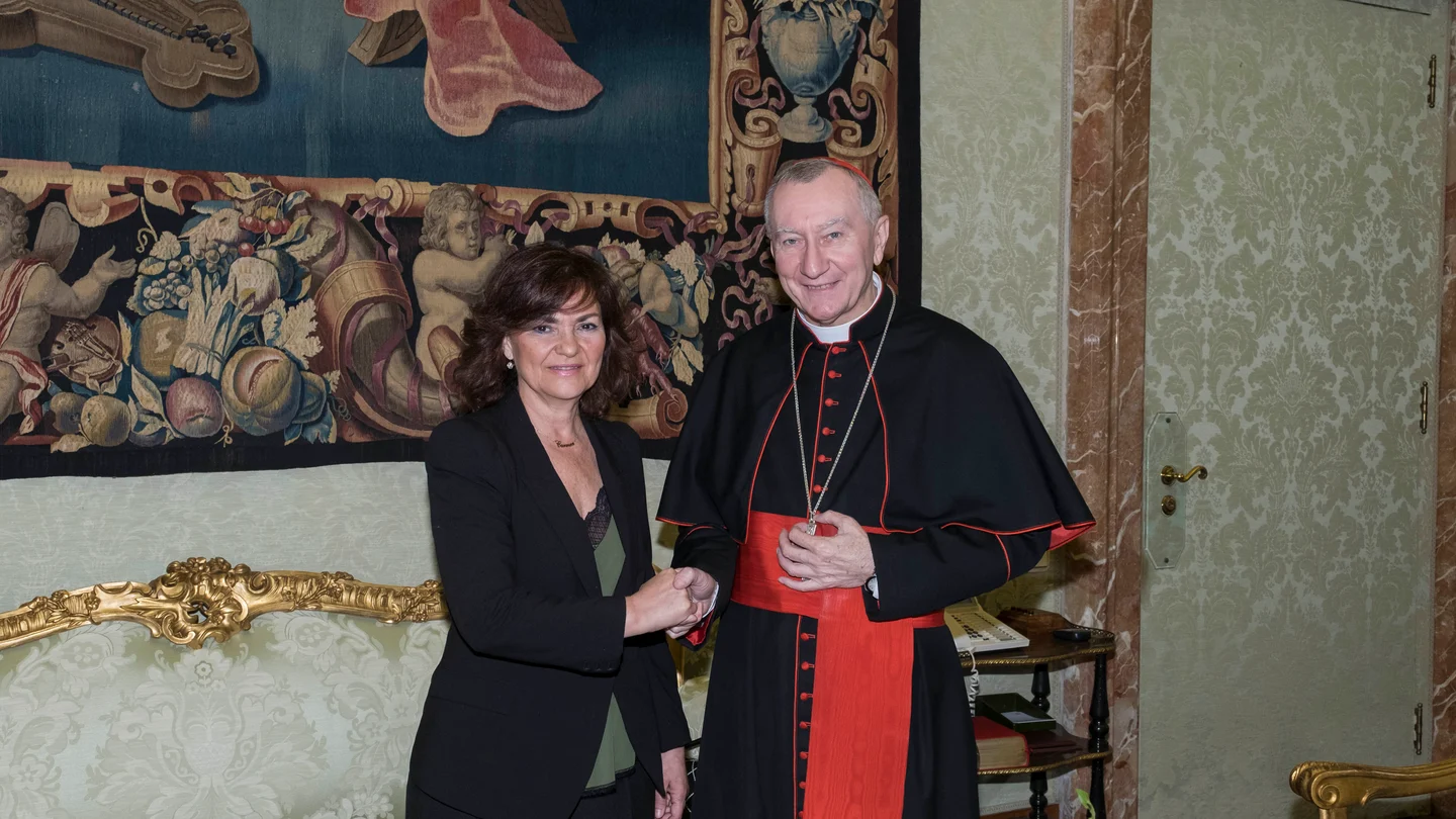 La vicepresidenta Carmen Calvo y el cardenal Pietro Parolin La vicepresidenta Carmen Calvo y el cardenal Pietro Parolin