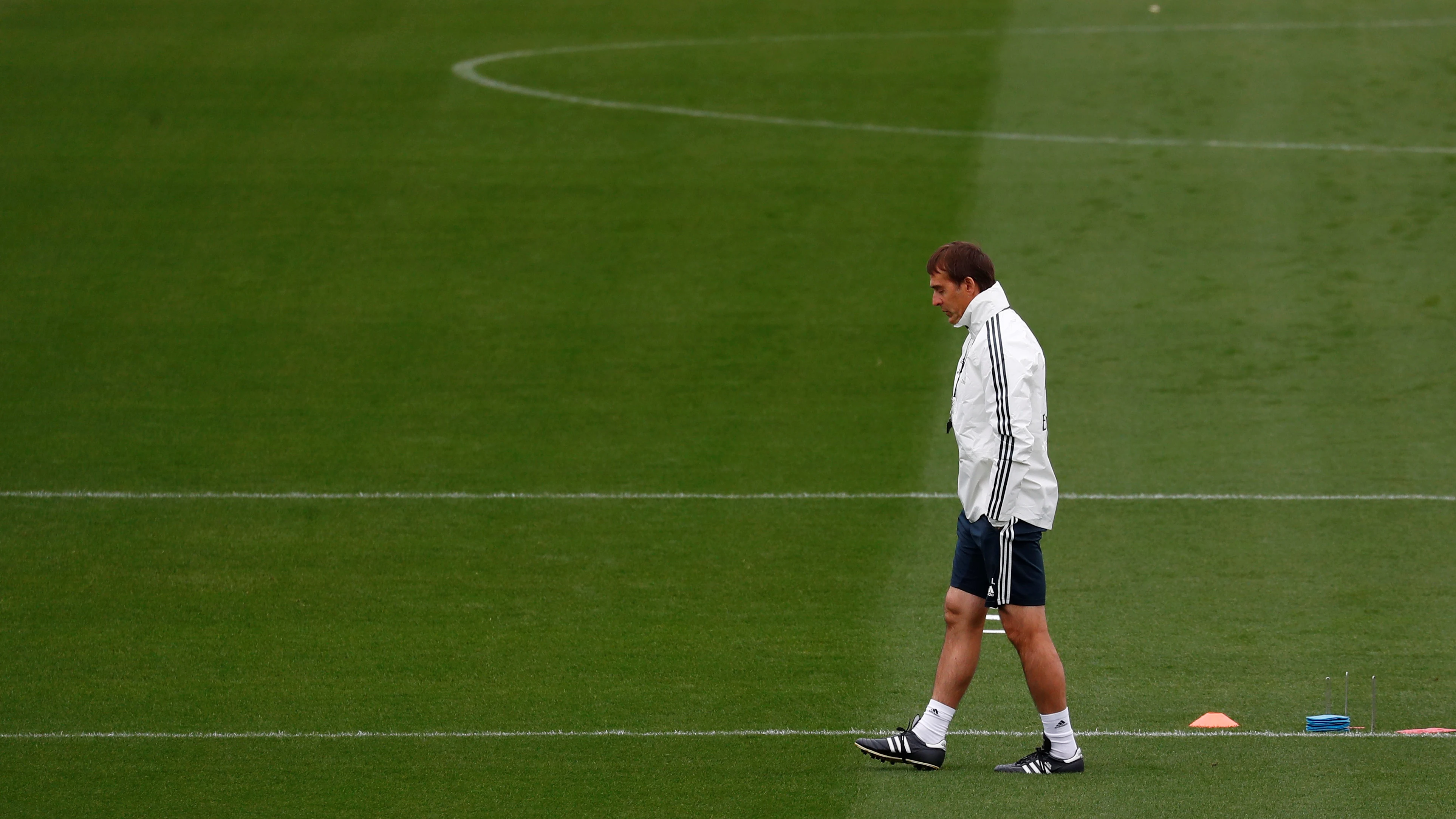 Lopetegui, durante un entrenamiento del Real Madrid