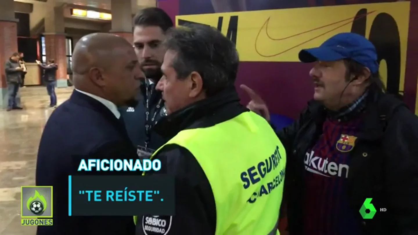 Roberto Carlos 'se las tuvo' con un aficionado culé que le increpó Roberto Carlos 'se las tuvo' con un aficionado culé que le increpó