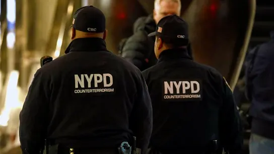 Detectan otro paquete sospechoso dirigido a la sede central de la cadena CNN Detectan otro paquete sospechoso dirigido a la sede central de la cadena CNN