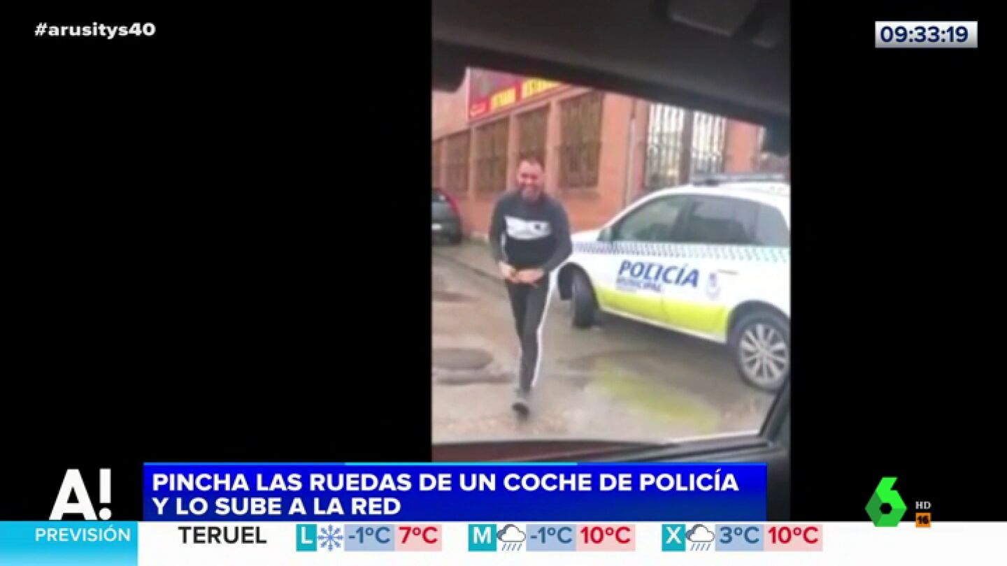Pincha las ruedas de un coche de Polic&iacute;a de Madrid y publica el v&iacute;deo en las redes sociales