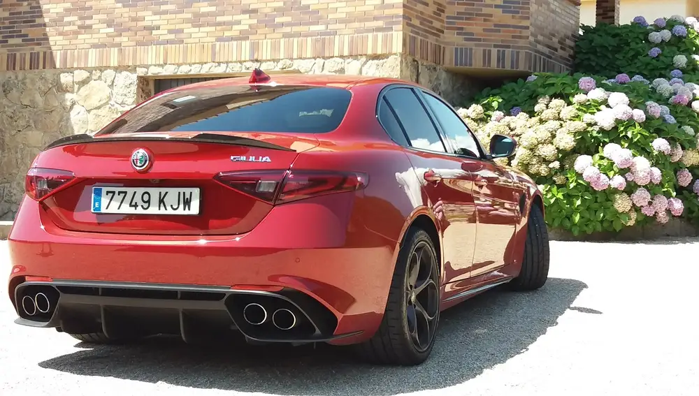 Alfa Romeo Giulia Quadrifoglio