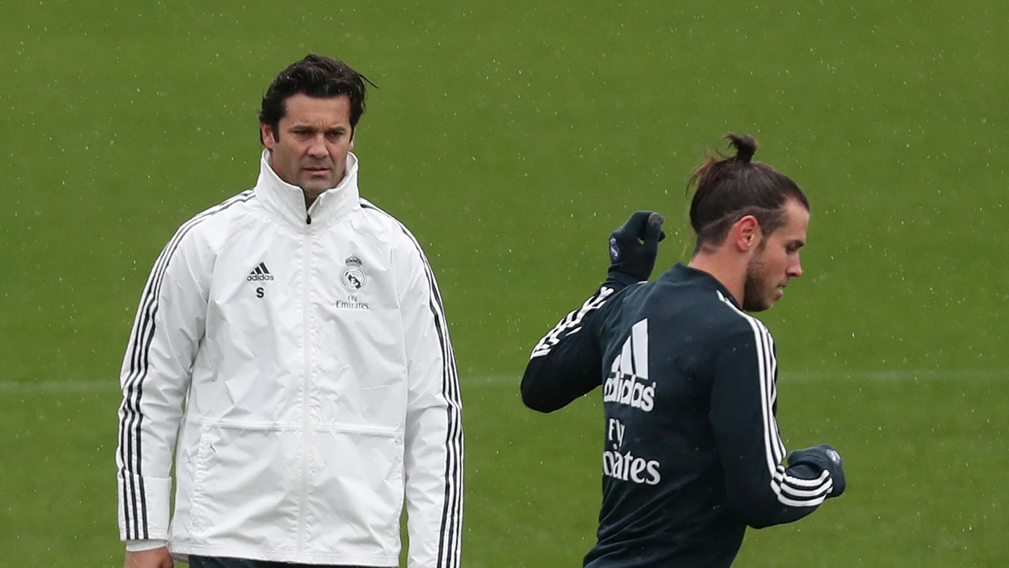 Solari dirige su primer entrenamiento al frente del Real Madrid Solari dirige su primer entrenamiento al frente del Real Madrid
