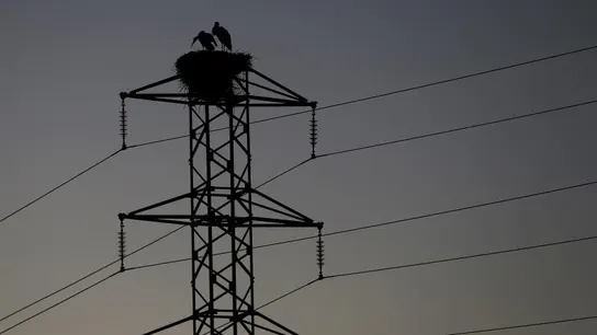 Imagen e archivo de una torre de un tendido eléctrico Imagen de archivo de un tendido eléctrico