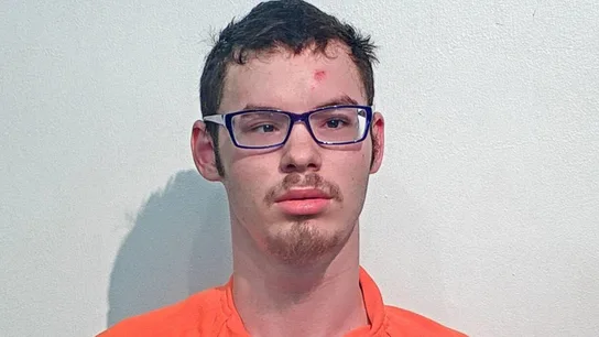 Alexander Nathan Barter, el joven detenido antes del crimen Alexander Nathan Barter, el joven detenido antes del crimen