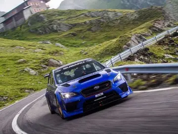 Subaru llevó su WRX STI de 600 CV a Transfagarasan Subaru llevó su WRX STI de 600 CV a Transfagarasan