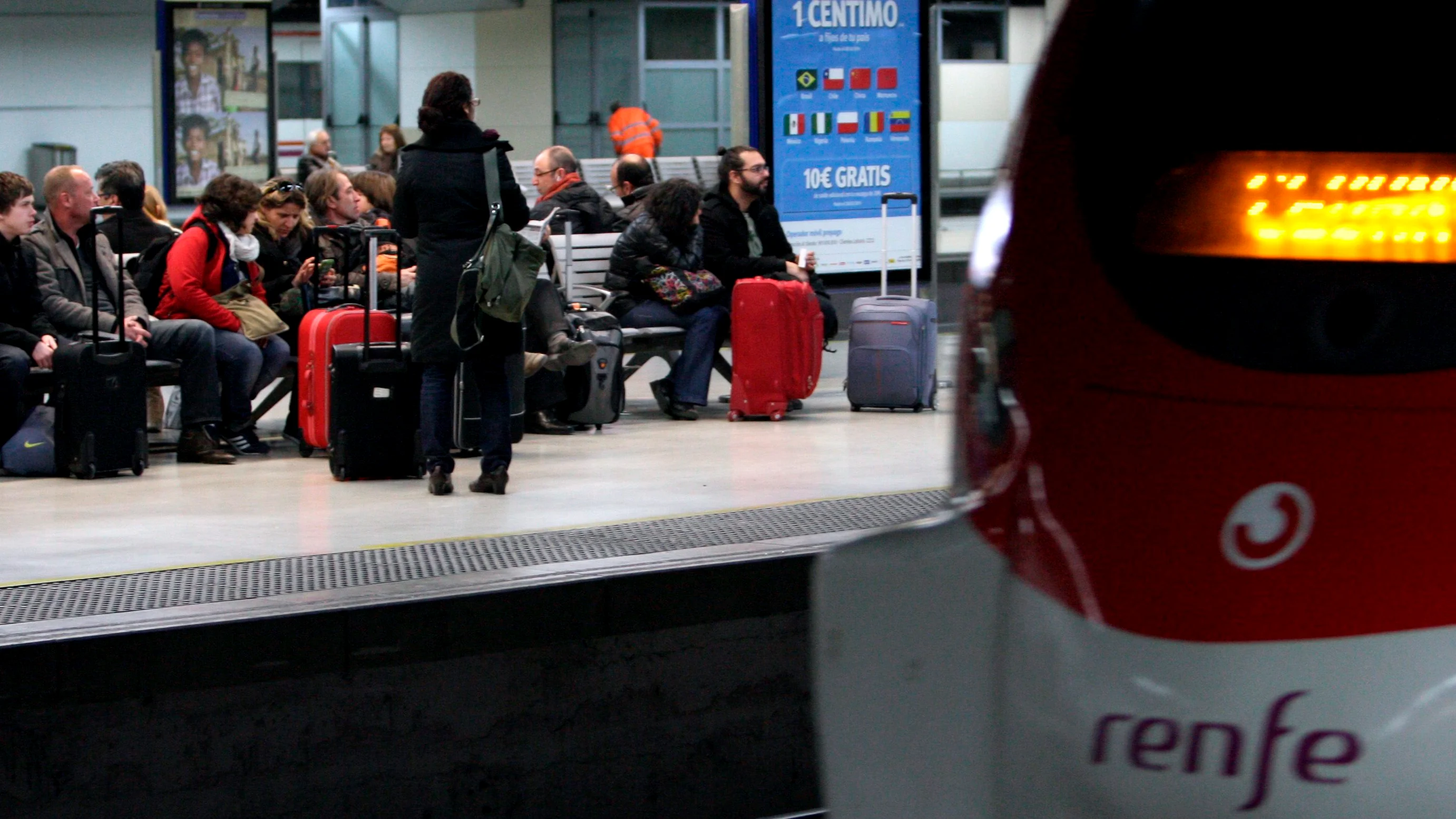 En la imagen, la estación ferroviaria de Sants.