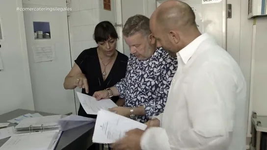 La escandalosa cifra de caterings ilegales en Ibiza: hasta 40 empresas no cumplen con la normativa, más del doble que las que están registradas La escandalosa cifra de caterings ilegales en Ibiza: hasta 40 empresas no cumplen con la normativa, más del doble que las que están registradas