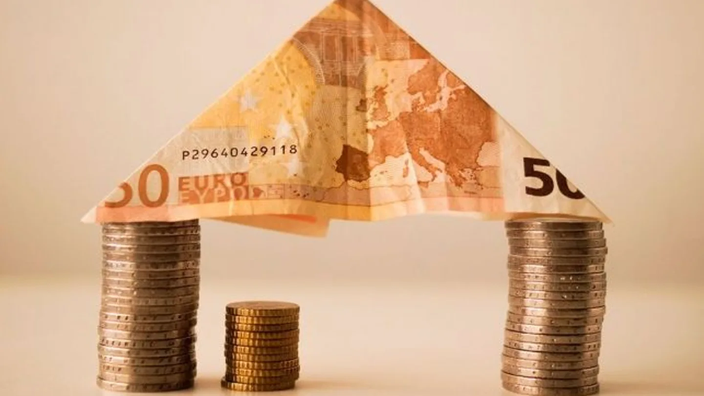 Imagen de archivo de dinero. hipotecas_643x397