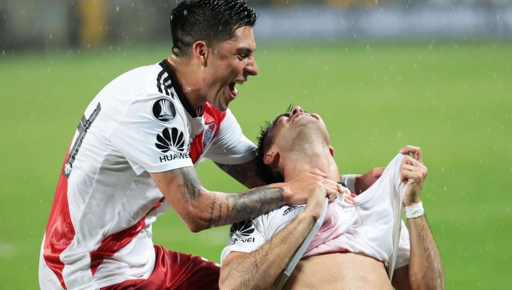 Los jugadores de River Plate celebran su victoria contra Gremio