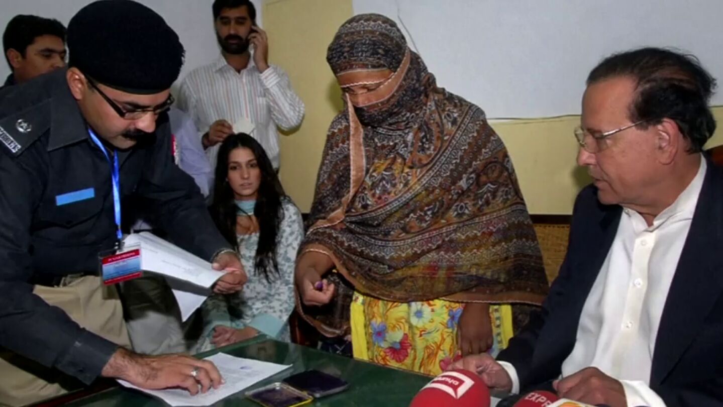 La cristiana Asia Bibi, absuelta de pena de muerte por blasfemia en Pakist&aacute;n