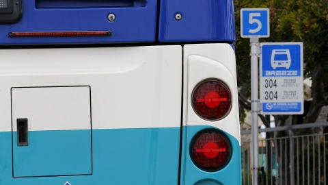 Parada de autobús en Estados Unidos