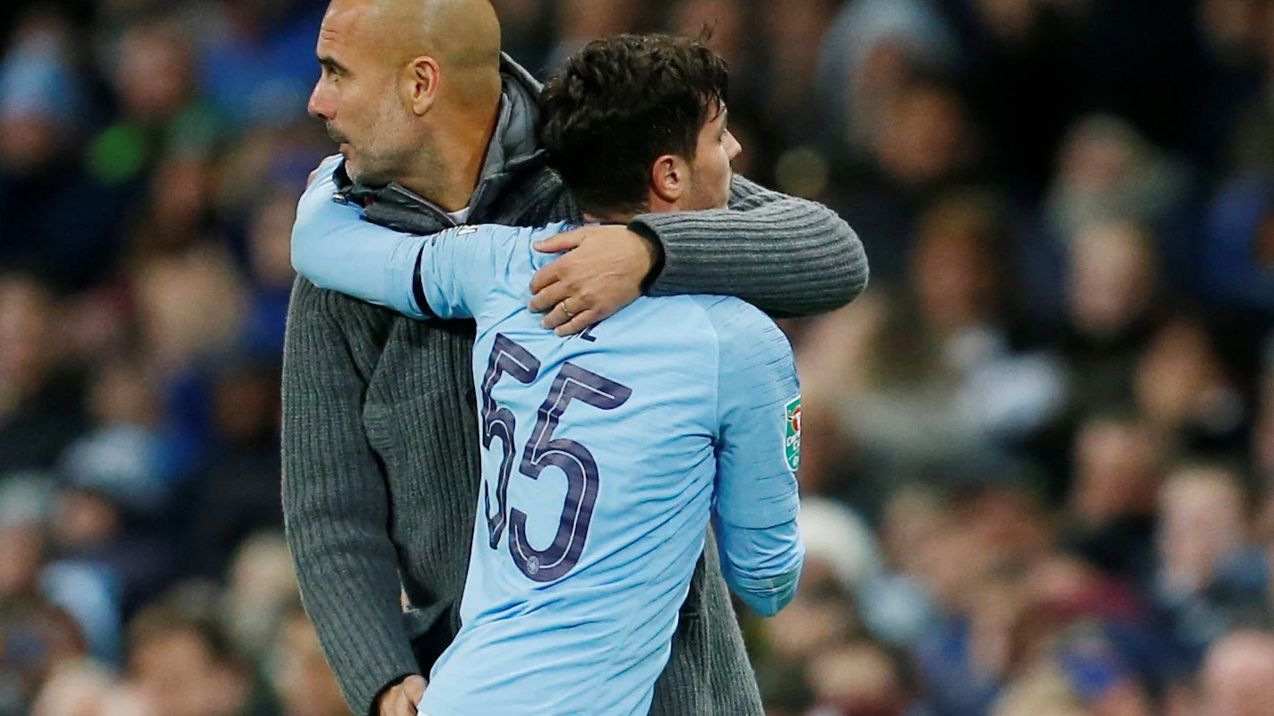 Guardiola y Brahim Díaz se abrazan