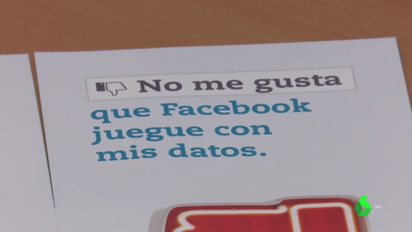 Más de 37.000 personas piden a Facebook una compensación de 200 euros por usuario por uso indebido de datos personales Más de 37.000 personas piden a Facebook una compensación de 200 euros por usuario por uso indebido de datos personales