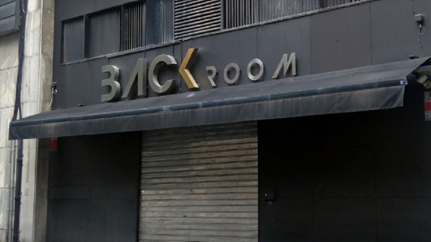 Imagen de la fachada Back&Stage de Bilbao