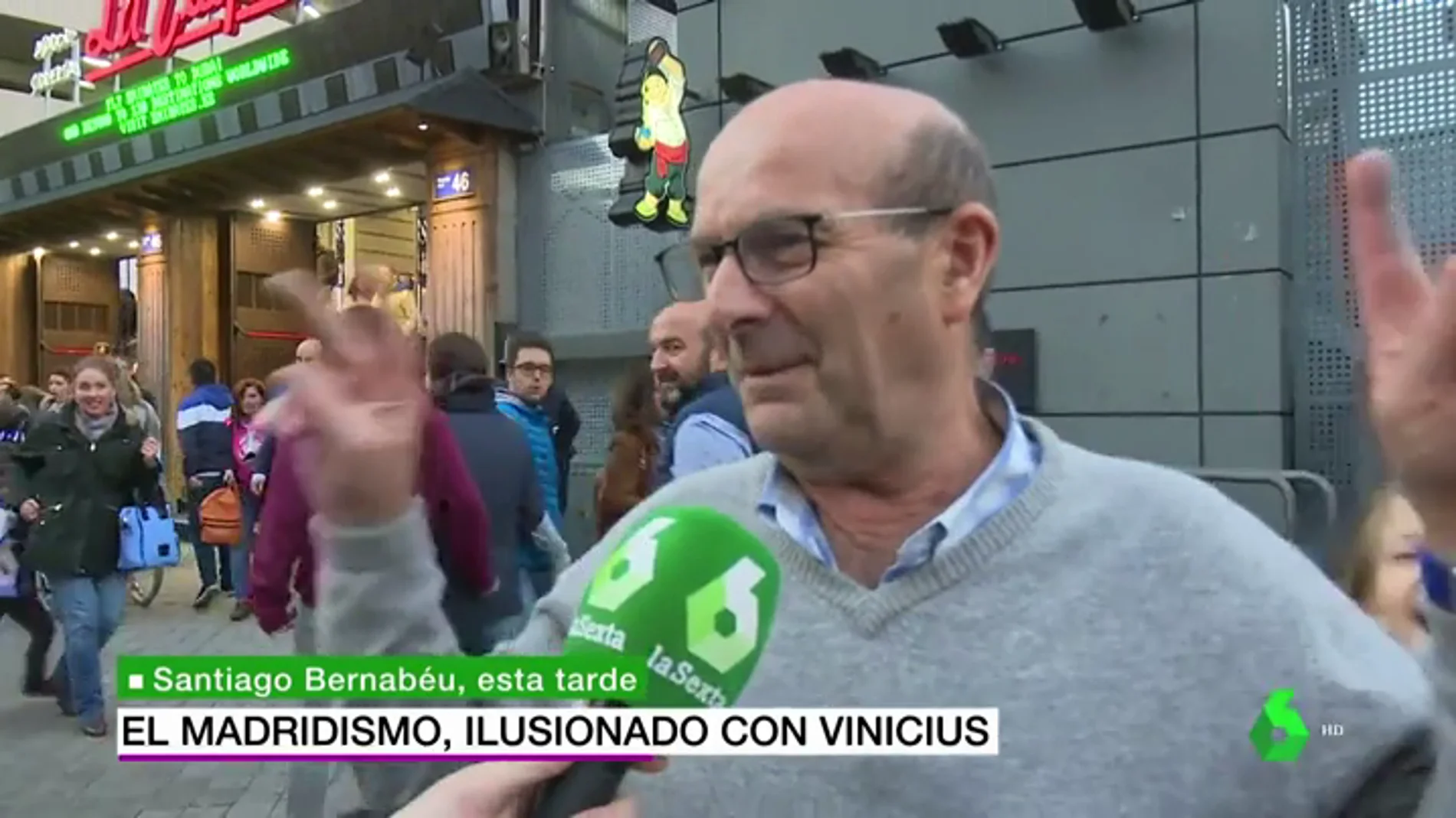 La afición del Real Madrid se 'pide' a Vinicius: "hay que sacarle, titular"