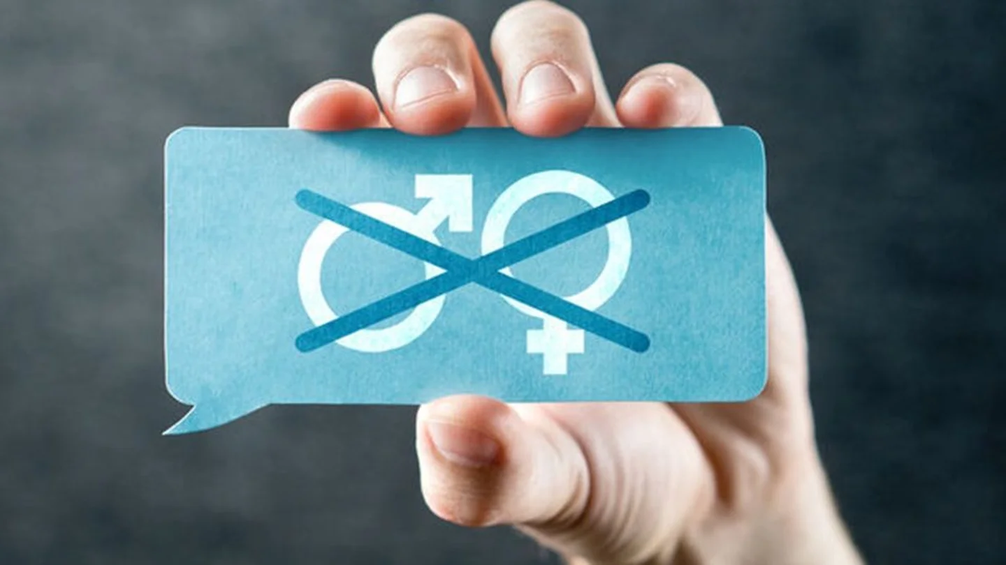 Personas que no se sienten identificadas por el sexo masculino o femenino Personas que no se sienten identificadas por el sexo masculino o femenino