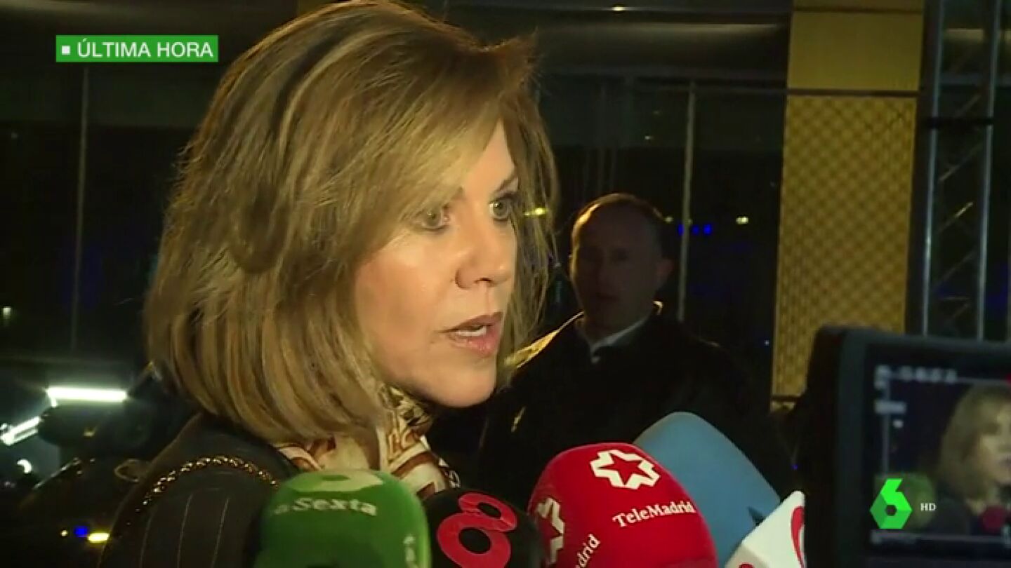 Mar&iacute;a Dolores de Cospedal ante los medios de comunicaci&oacute;n