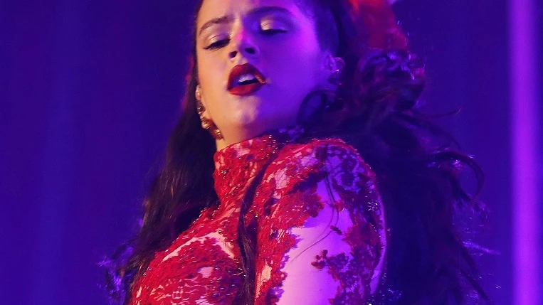 Imagen de Rosalía durante un concierto en Madrid