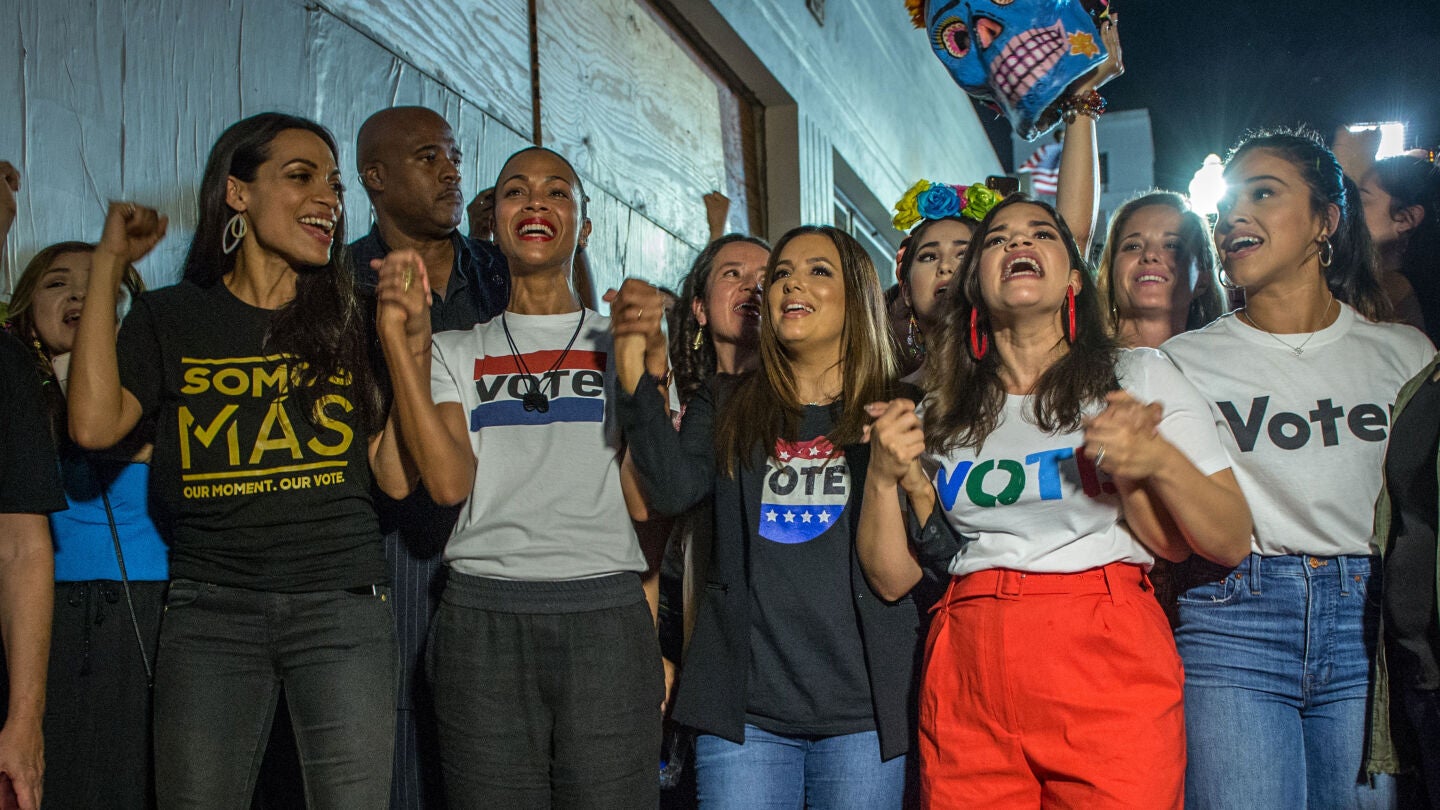 Actrices latinas se movilizan contra Trump