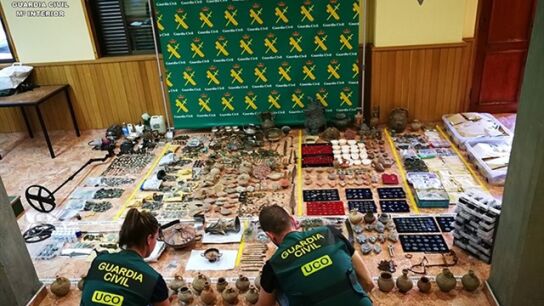 Objetos arqueol&oacute;gicos expoliados