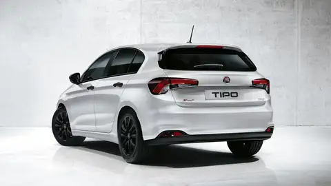 FIAT Tipo "Street" FIAT Tipo "Street"