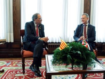 El presidente de la Generalitat de Cataluña, Quim Torra, con el lehendakari, Iñigo Urkullu El presidente de la Generalitat de Cataluña, Quim Torra, con el lehendakari, Iñigo Urkullu