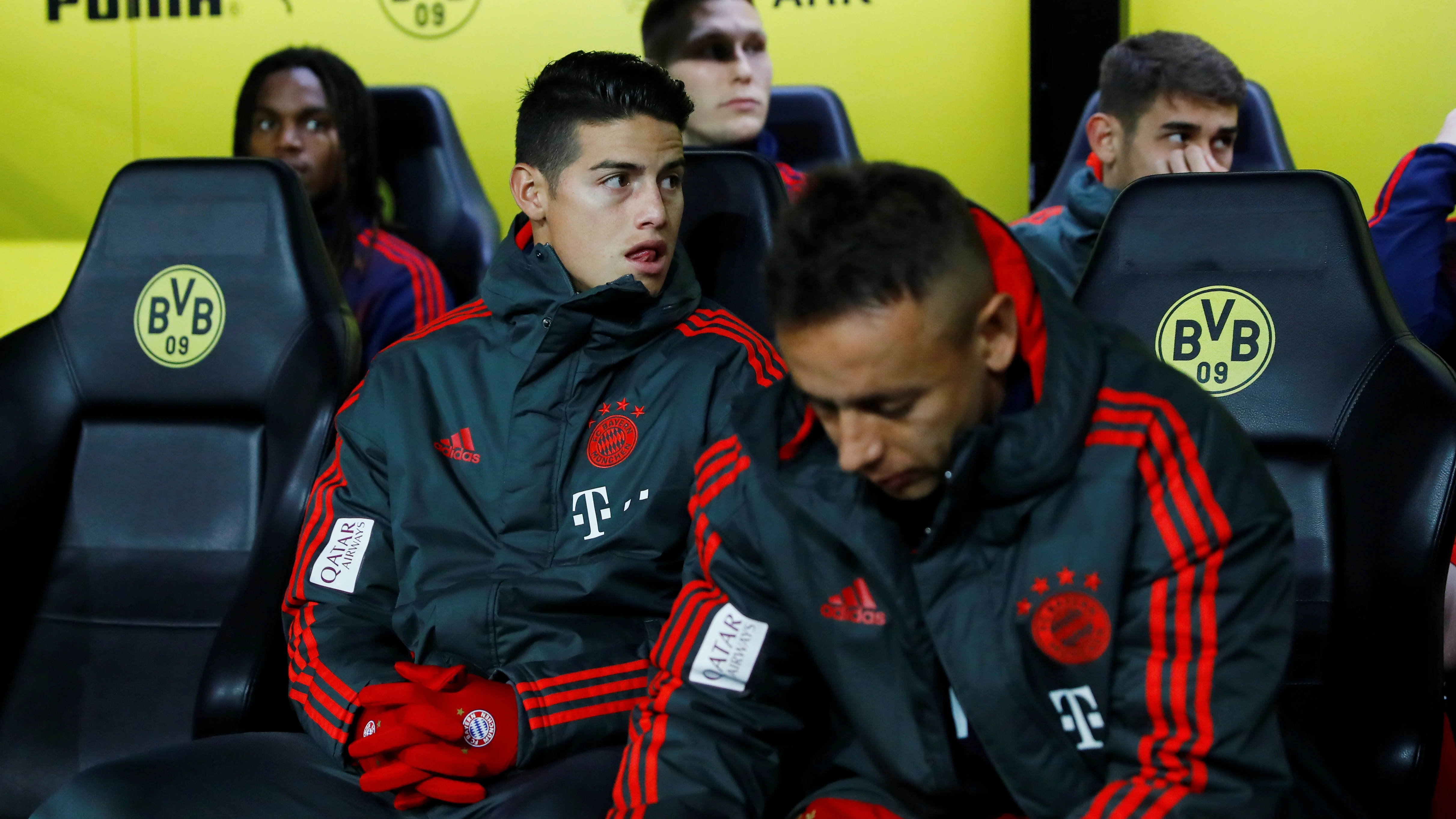 James Rodríguez, en el banquillo del Bayern de Múnich